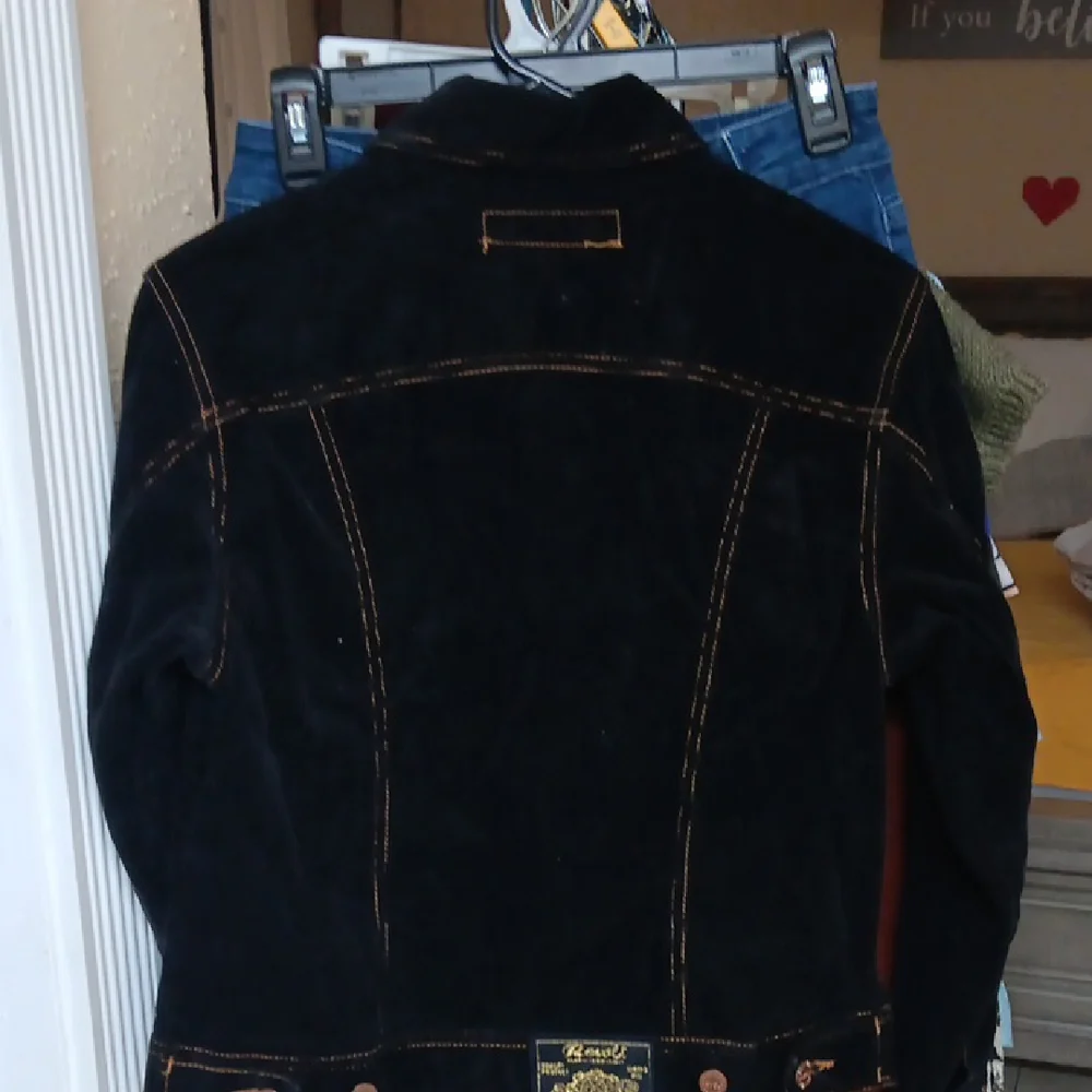 Women's Black Denim Jacket - Picture 5 of 8